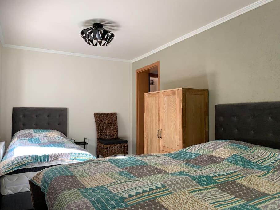 Waldferienhaus Dunja Mit Whirlpool, Sauna U Garten Hain  Buitenkant foto